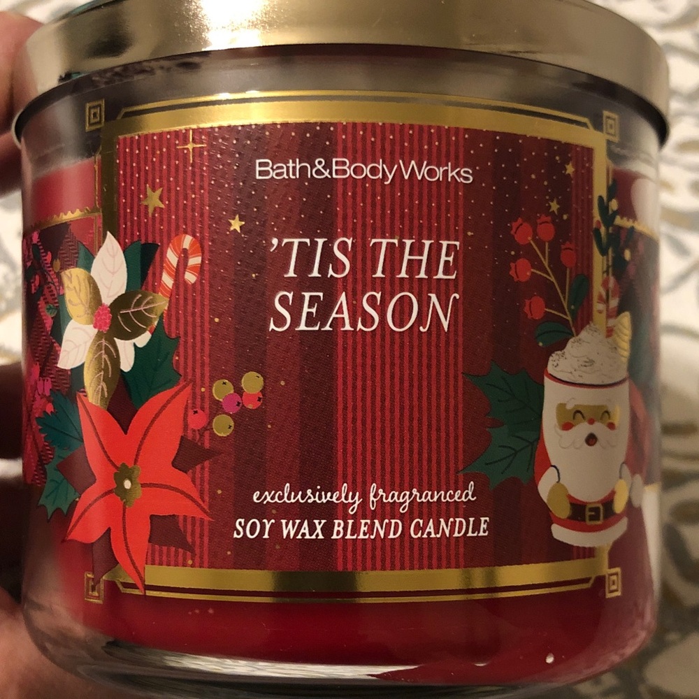 Bath & Body Works 'Tis The Season Red Candle